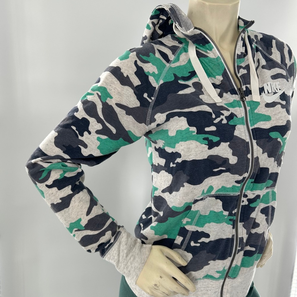Nike‎ Women's Camo Zip Up Hoodie Small Green Black Gray Casual Athleisure - Picture 3 of 8